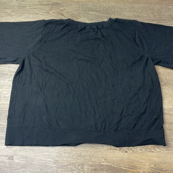 Banana Republic Factory Women’s Black Shirt Sleeve Forever Sweater, size XL - Picture 8 of 9